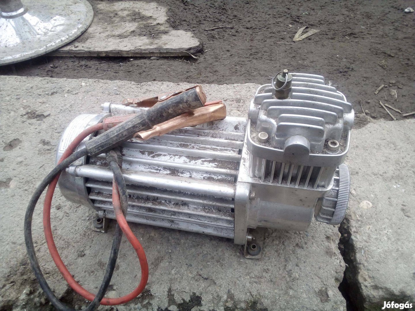 12V-os kompresszor