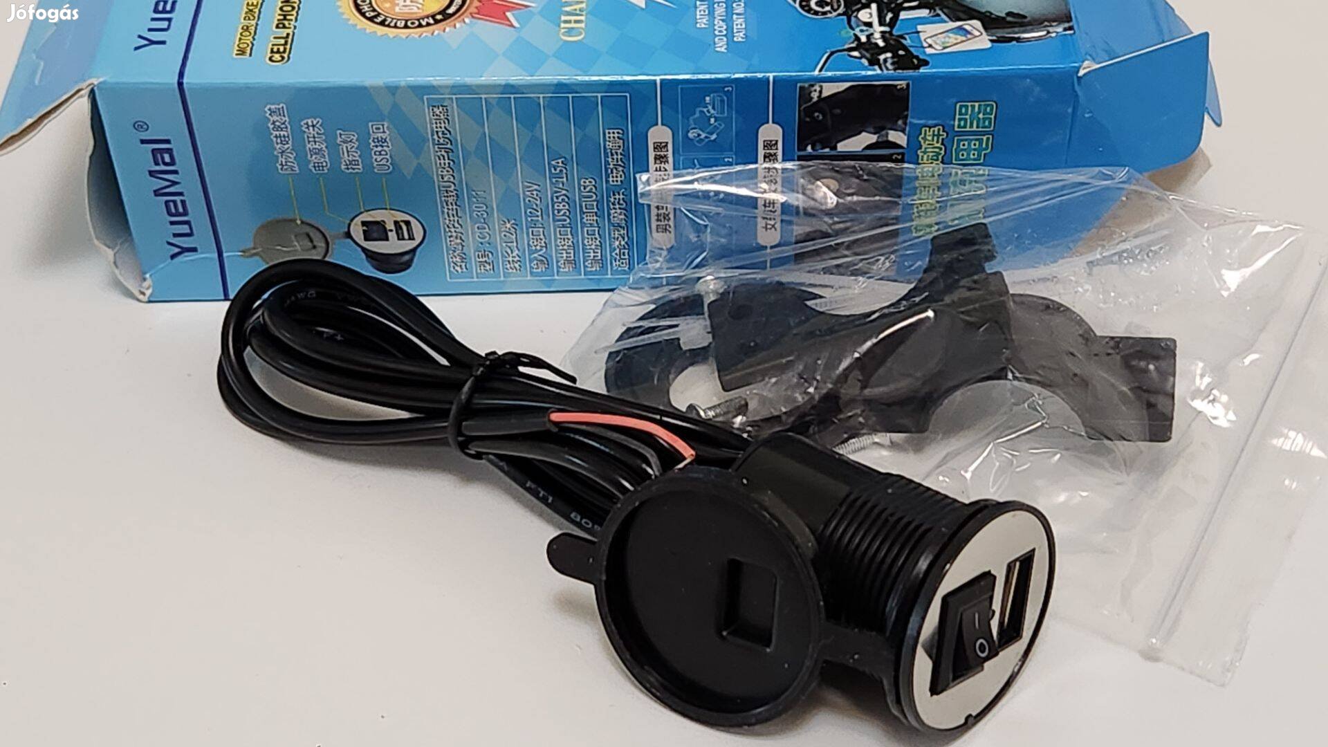 12-24V Univerzális motorkerékpár motoros telefon gps kormány USB töltő