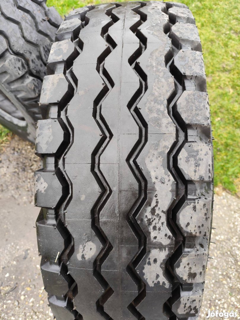 12.5 R 20 új gumiabroncs eladó