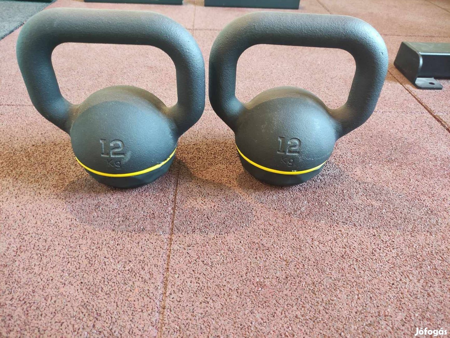 12 Kg kettlebell, párban