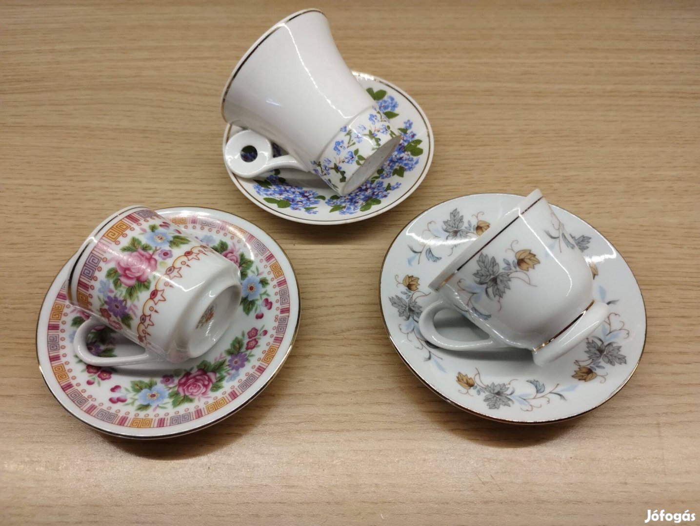 12 darabos porcelán mokkás készlet