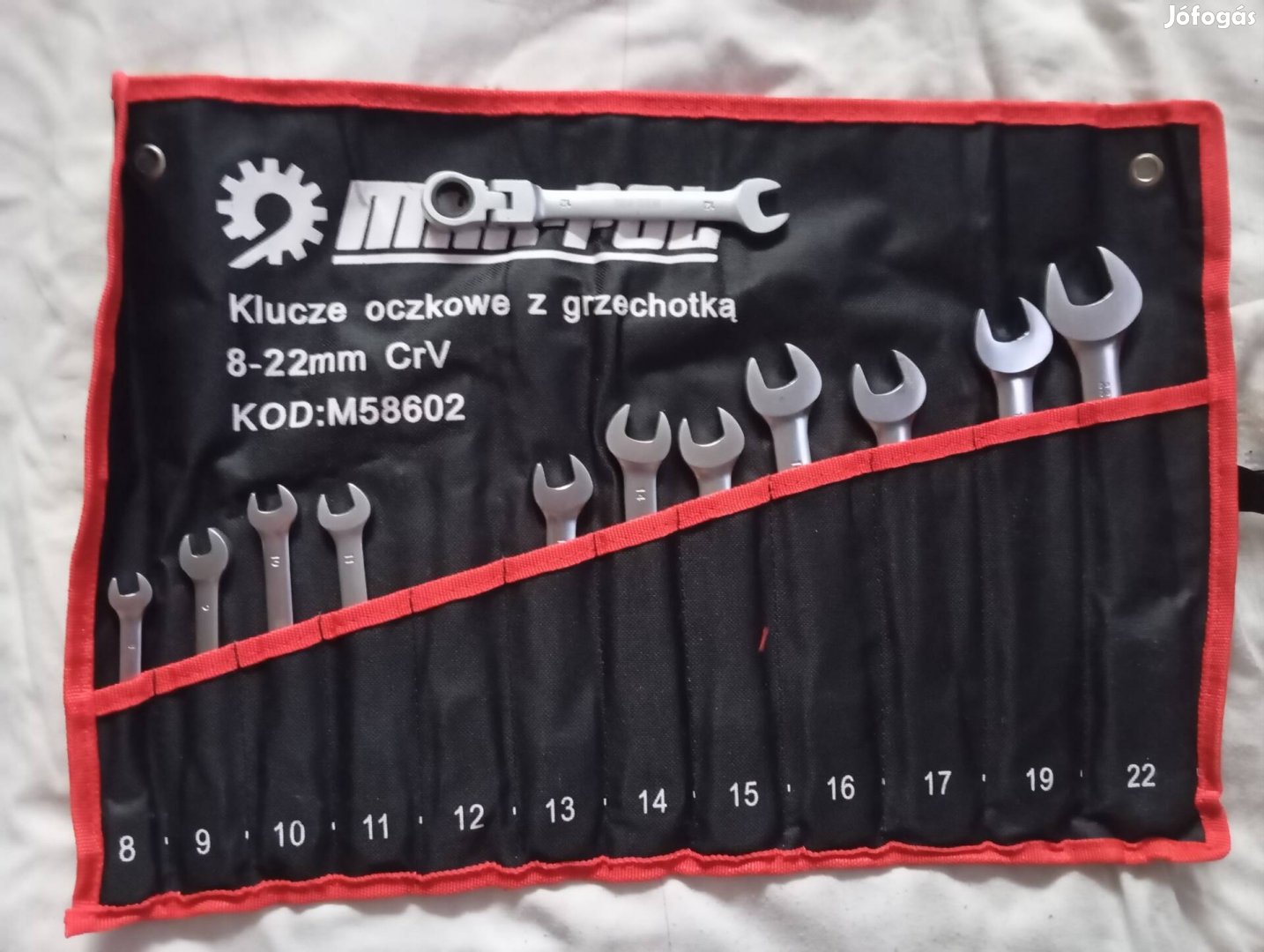 12 db os csuklós racsnis kulcs készlet 