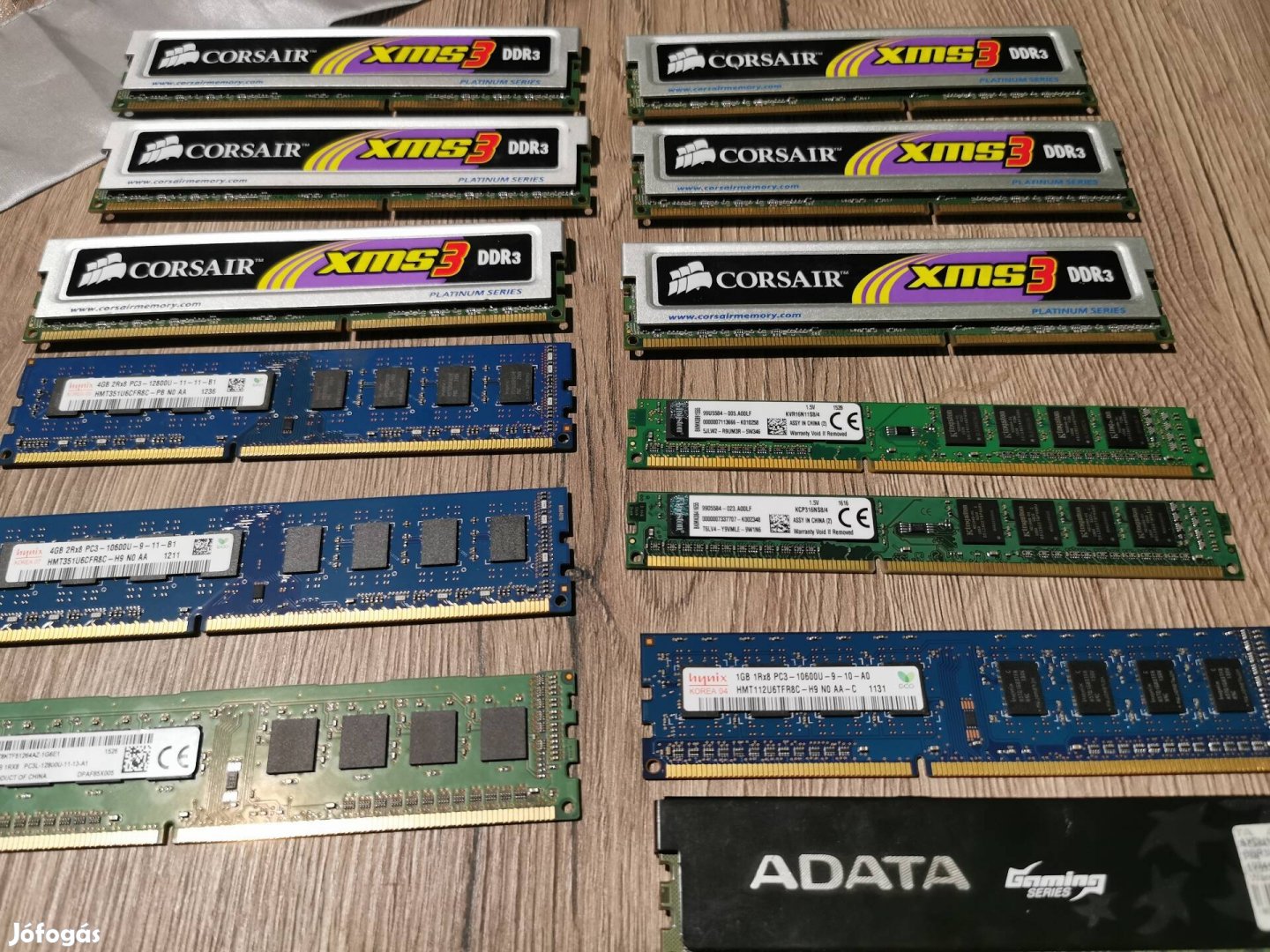 12db 4gb ddr3 ram