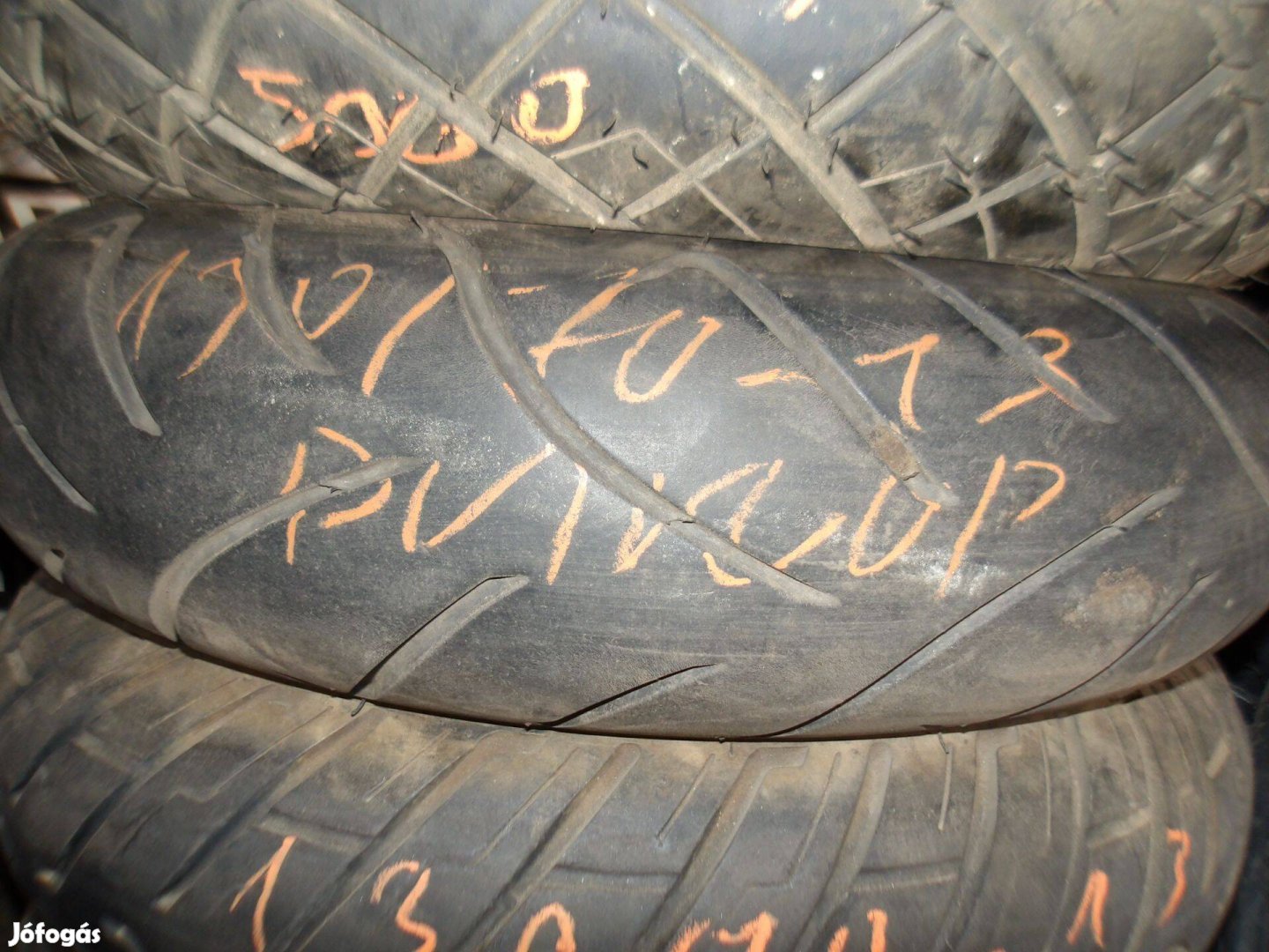 130/70-13 Dunlop robogó motor gumi