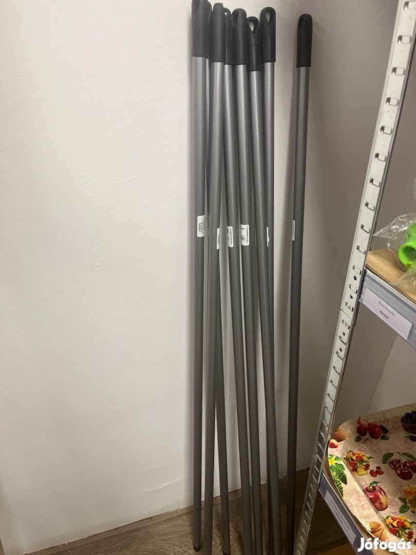 130 cm felmosónyél