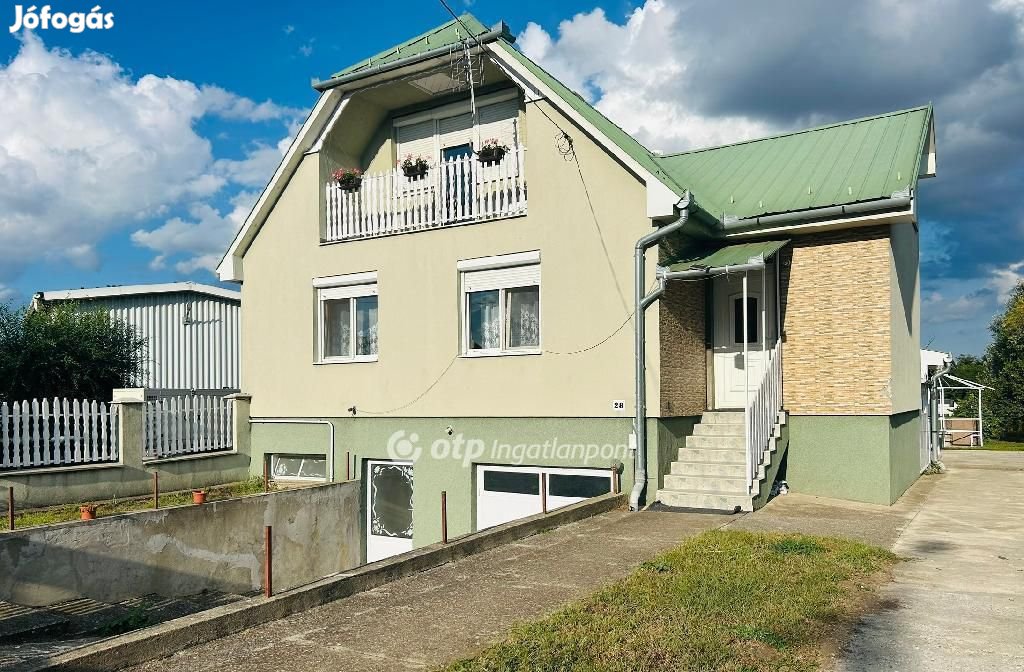 130 nm-es ház eladó Ibrány