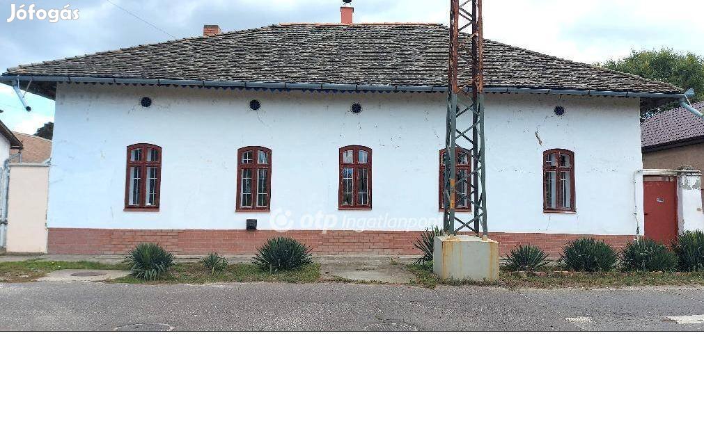 132 nm-es ház eladó Kunszentmárton 5086609