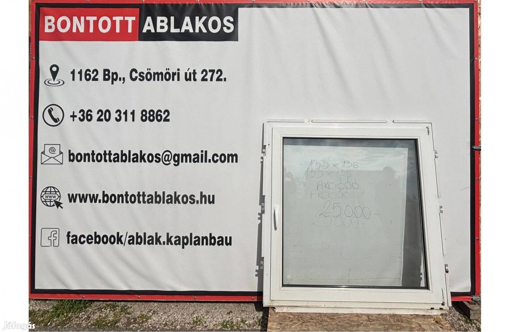 133x136 cm méretű bontott műanyag egyszárnyas bukó-nyíló ablak