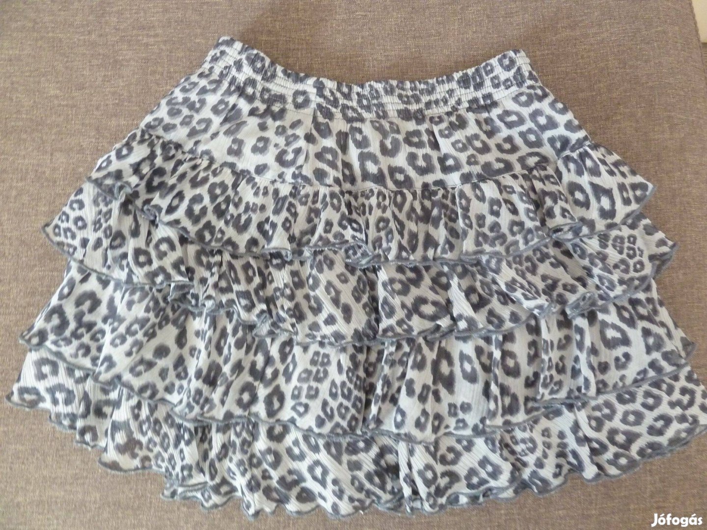 134140-es kislány szoknya