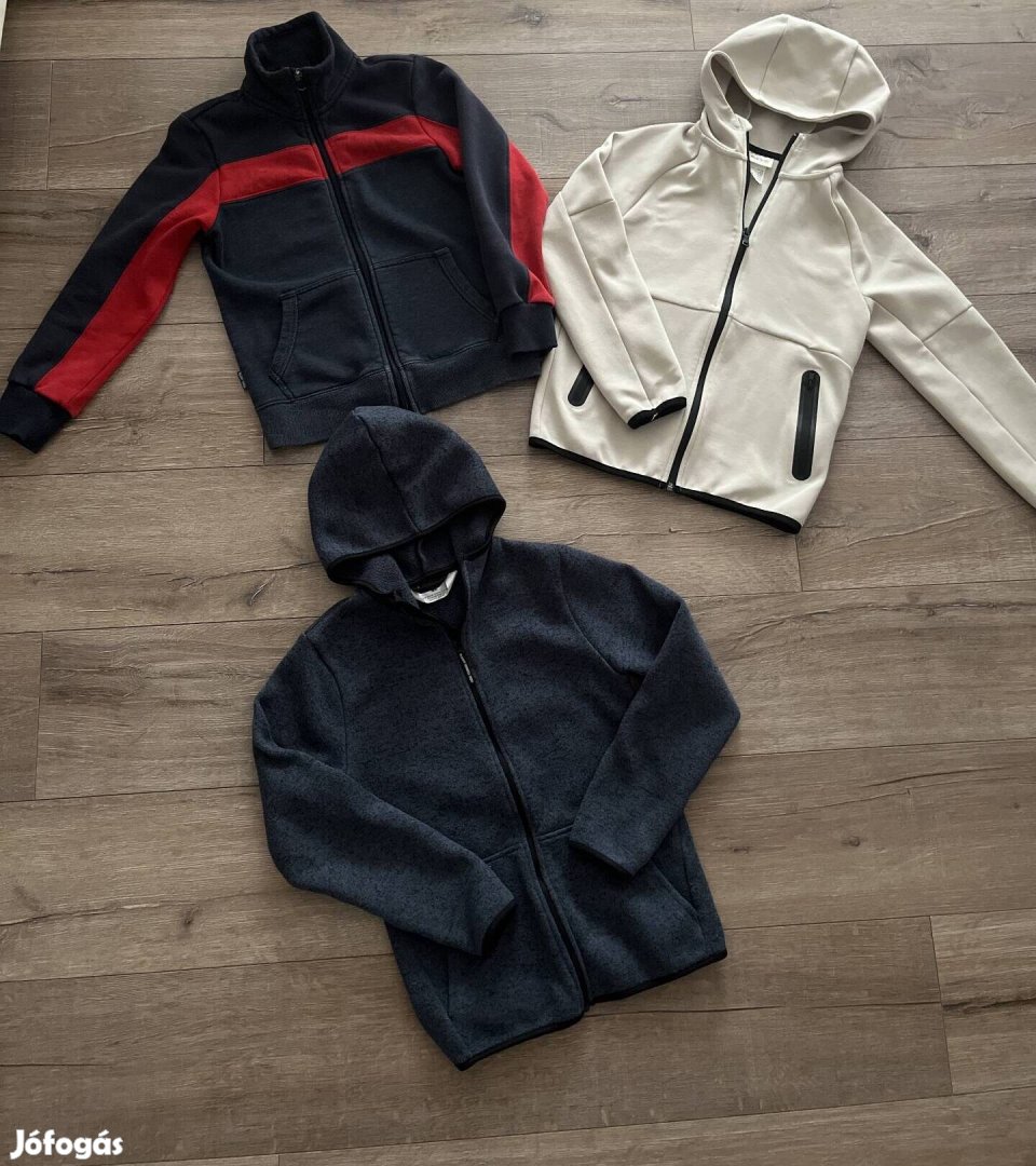 134-es fiú pulcsi pulóver cipzáras 134