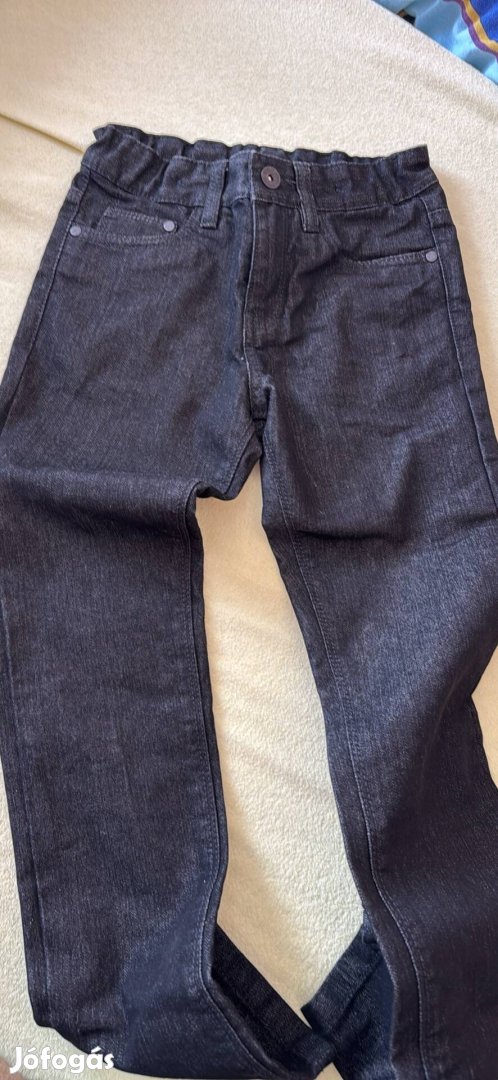 134-es gyerek farmer eladó