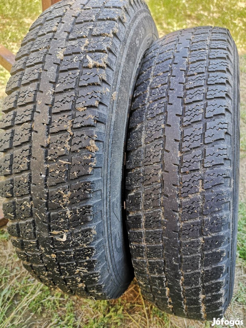 135/80 R12 gumiabroncsok