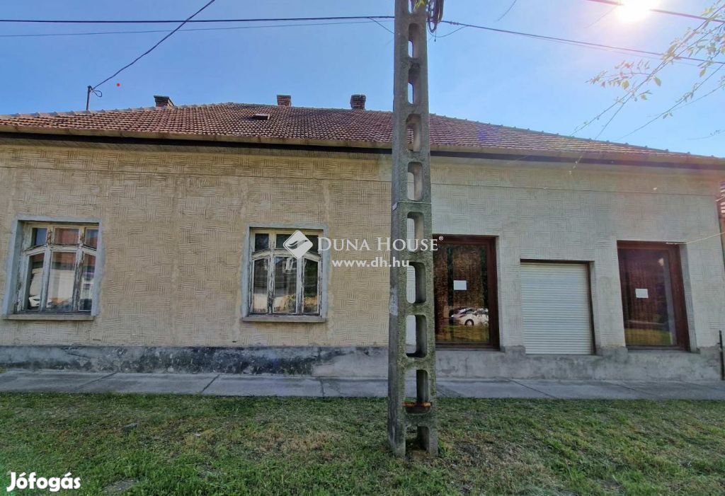 136 nm-es ház eladó Albertirsa