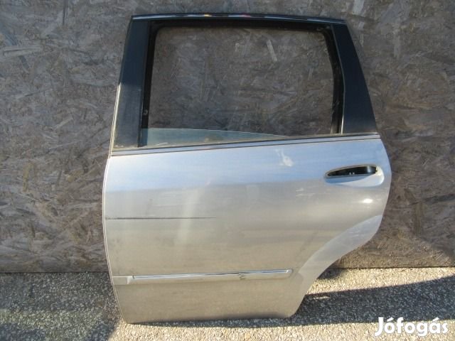 138906 Fiat Croma 2005-2010 bal hátsó ezüst színű ajtó