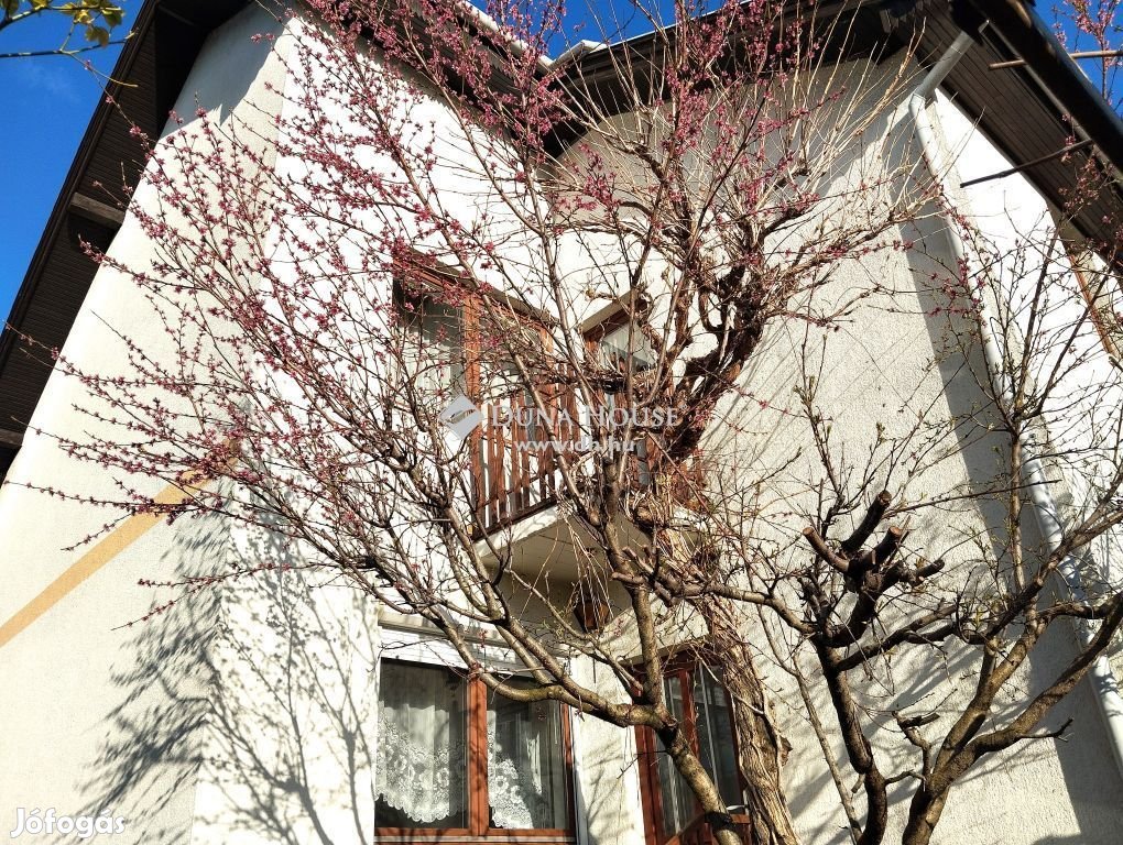 139 nm-es ház eladó Győr