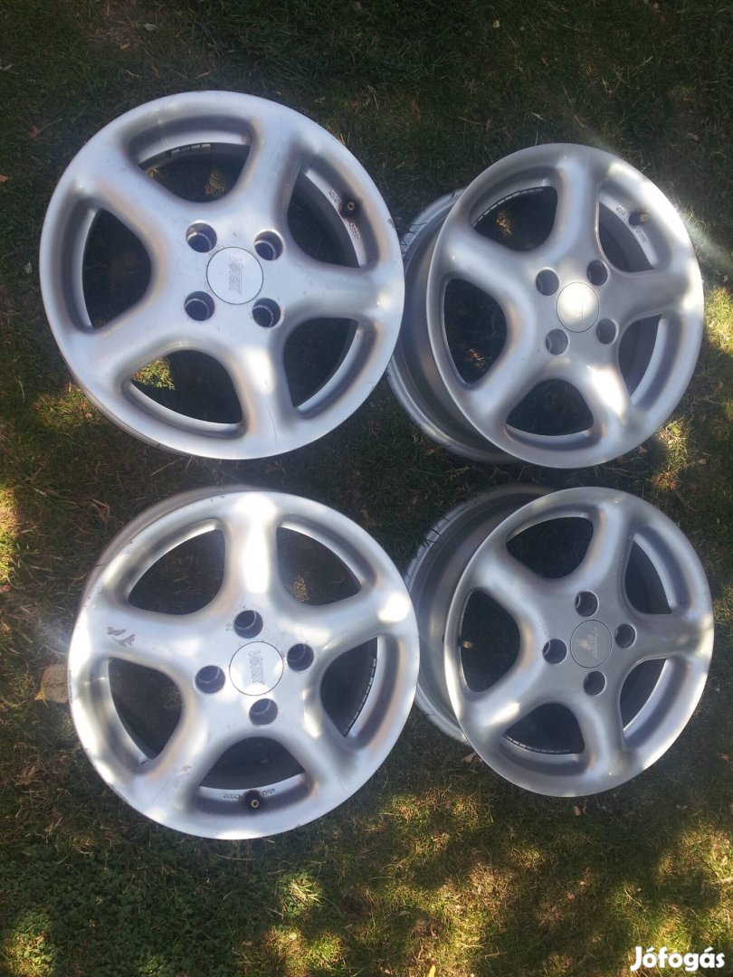13" 4x100 alufelni garnitúra 