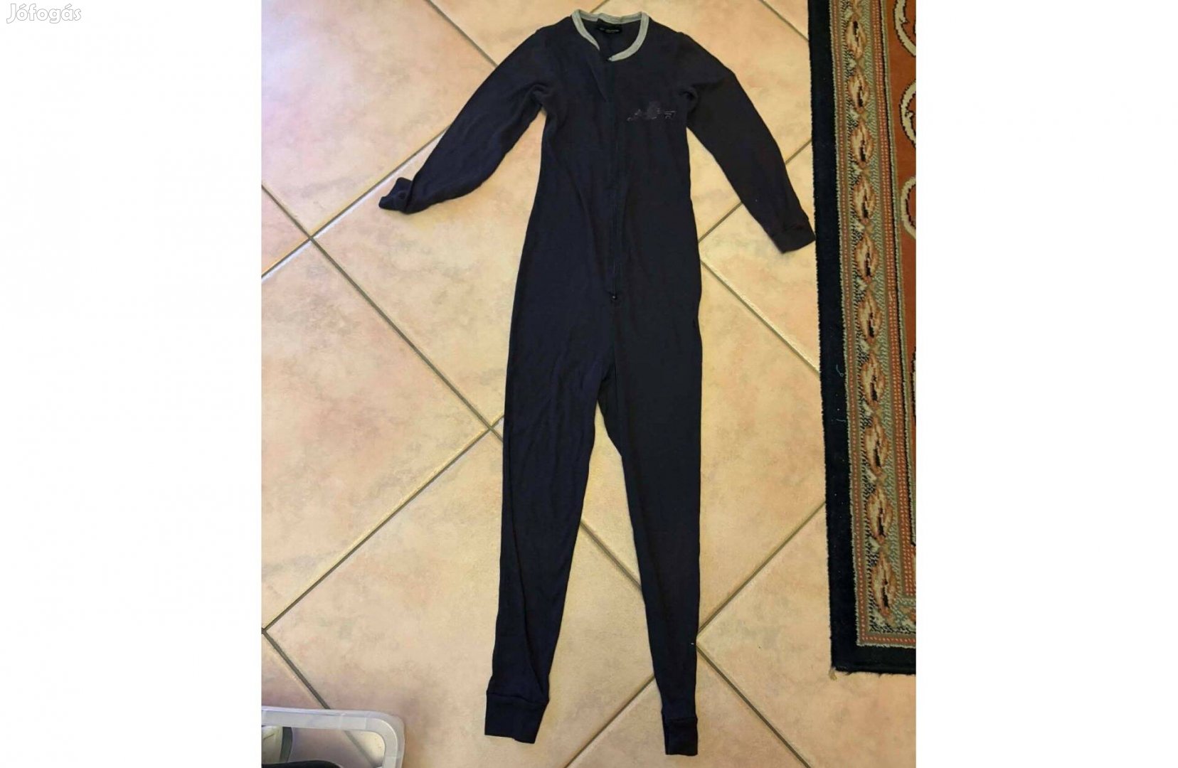 140-es-, jó állapotú-, használt Jofa aláöltöző jégkoronghoz