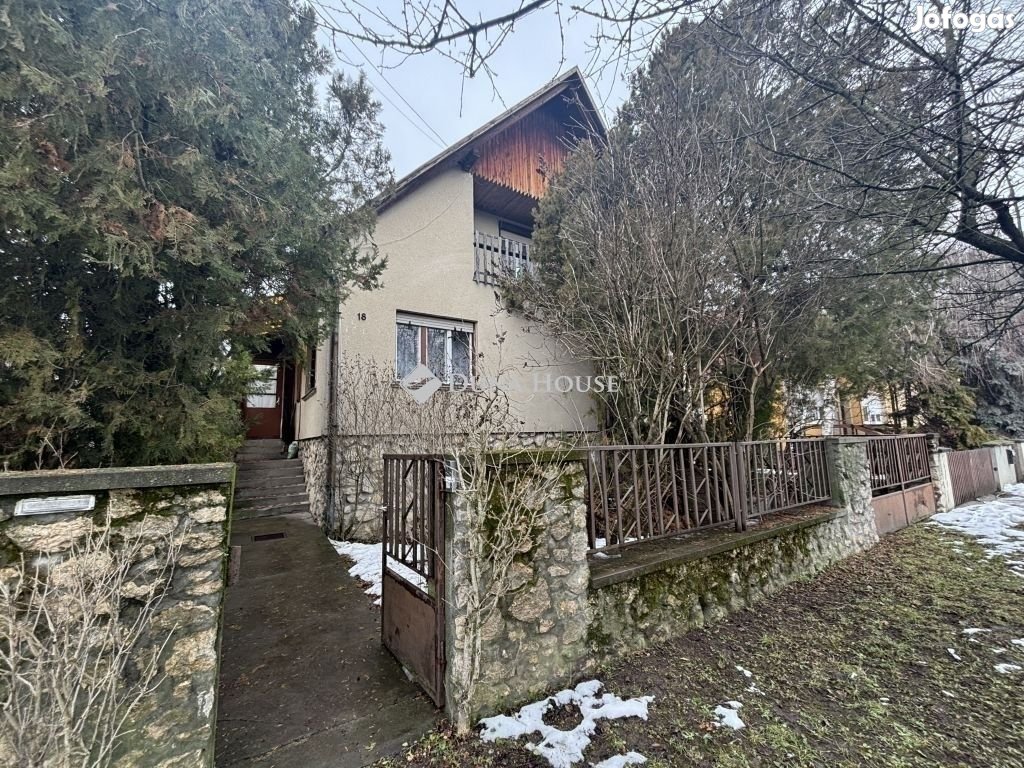 140 nm-es ház eladó Csákvár