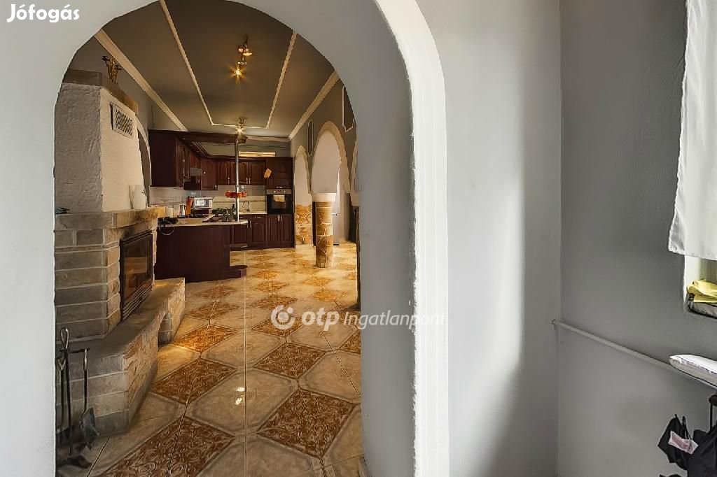 140 nm-es ház eladó Kisnána