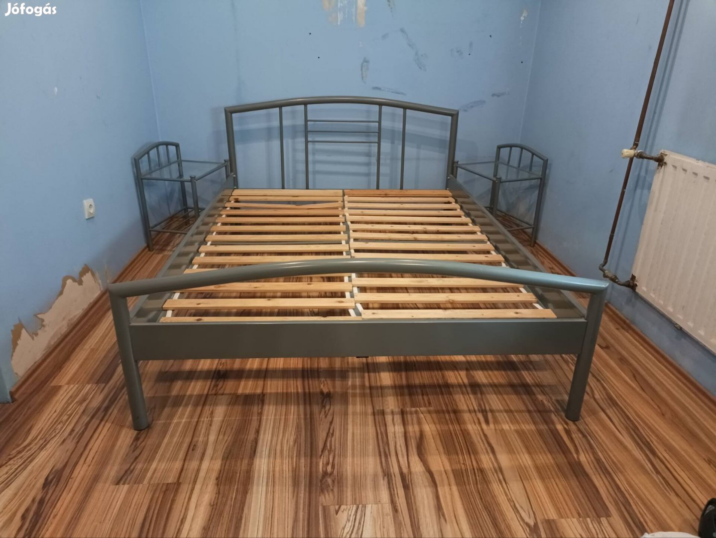 140x200 ágy ágykeret ágyrács éjjeli szekrény