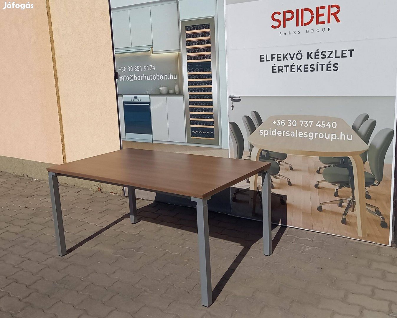 140x82 cm íróasztal, számítógépasztal, Steelcase - használt irodabútor