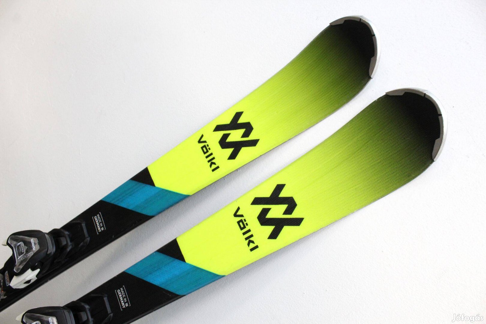 142 cm, Völkl Deacon 7.2 Prime síléc friss élezve és waxolva
