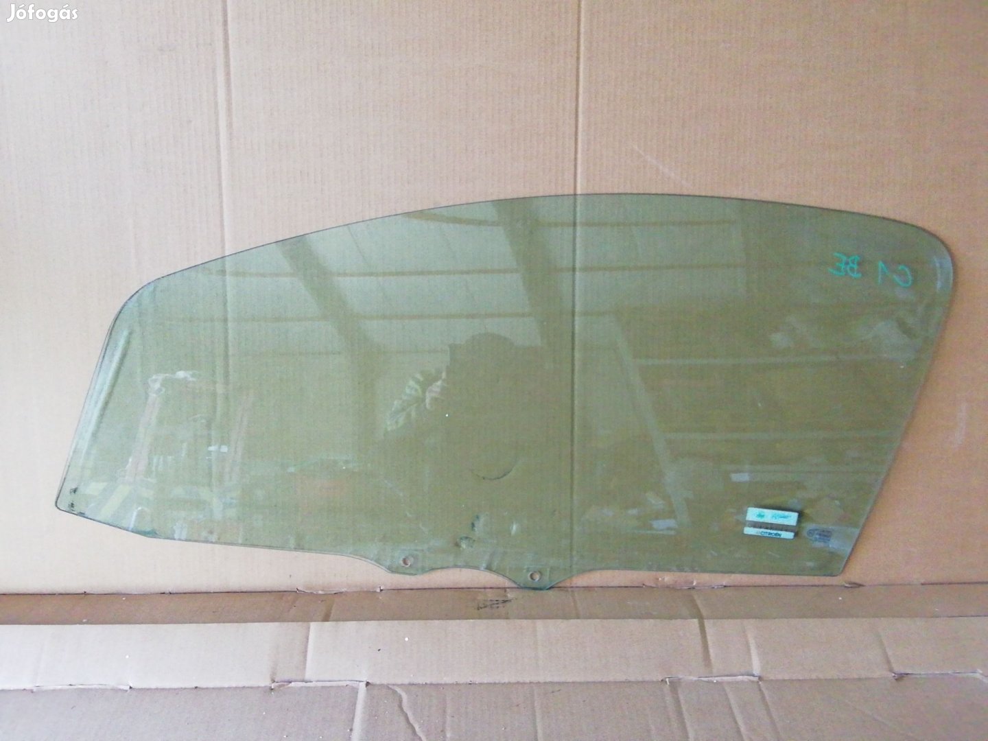 143368 Citroen C1 2005-2014 bal első 3 ajtós zöld színű üveg
