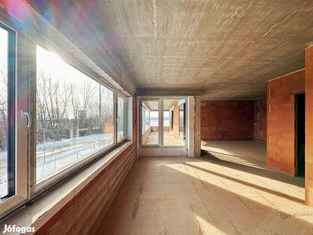 143 nm-es lakás eladó Kozármisleny