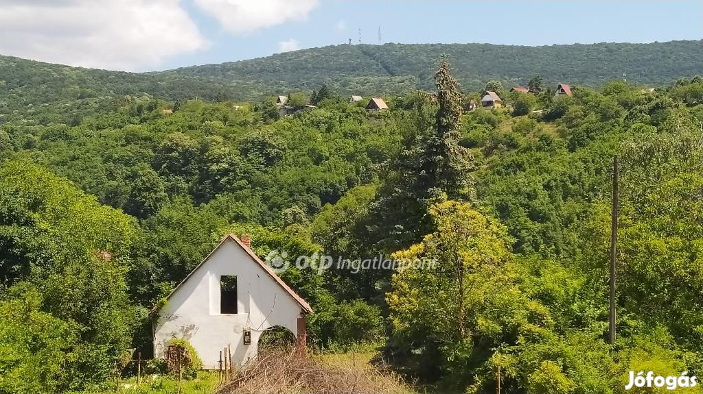 1449 nm-es telek eladó Pécs