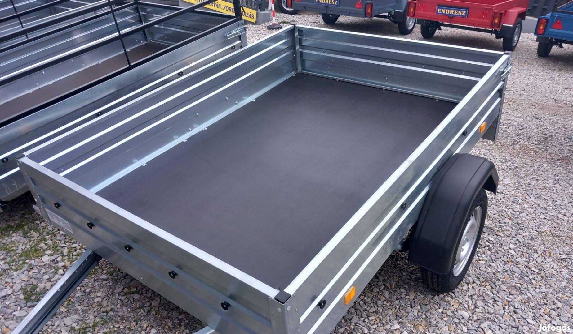 145 x 200 Laprugós lengéscsillapítós, horganyzott, könnyű,