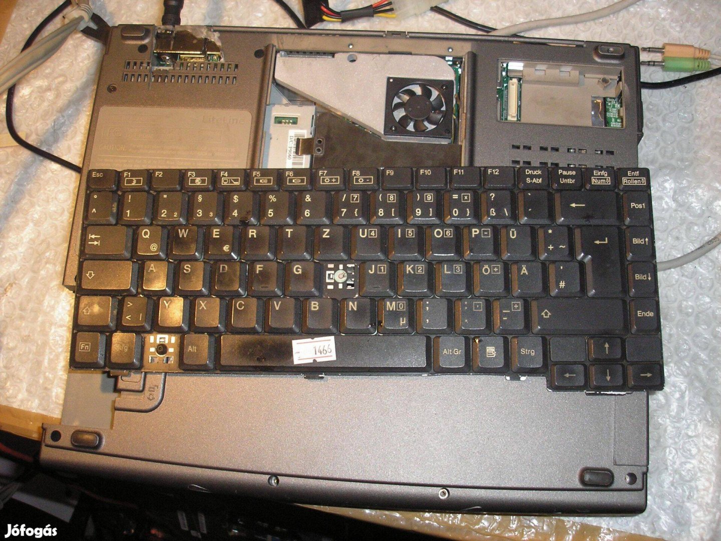 1466 Fujitsu laptop billentyűzet A1640 gombok K021329K1-GR 860W70206