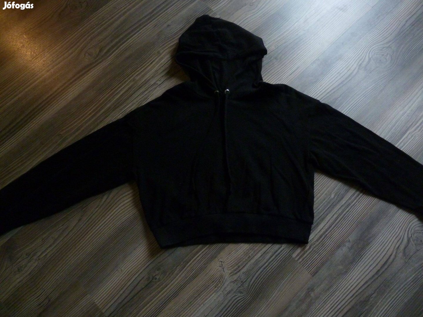 146152-es kislány felső