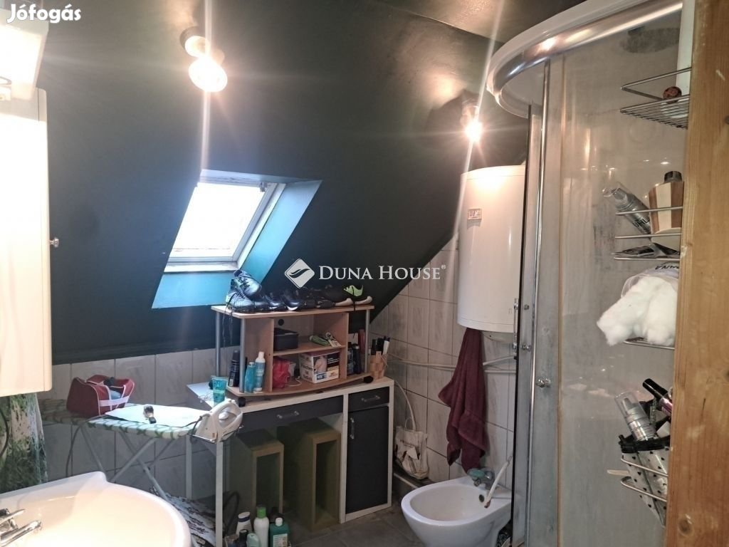 148 nm-es ház eladó Gyömrő