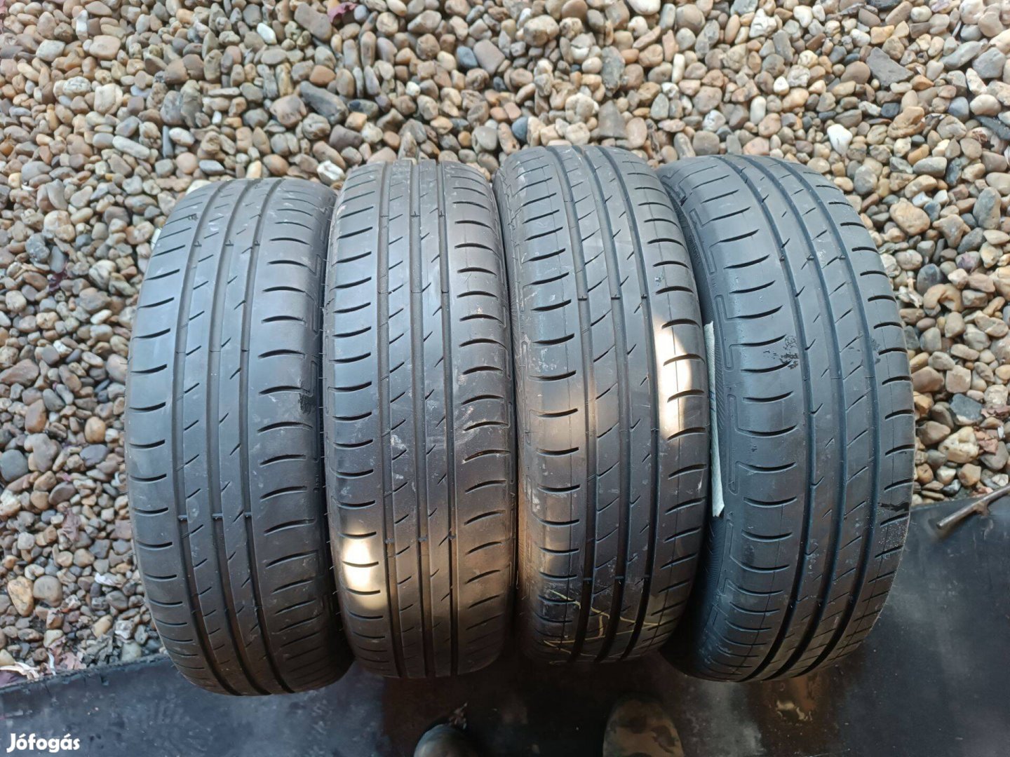 14" 155/65 R 14 Vredestein nyári gumi eladó!