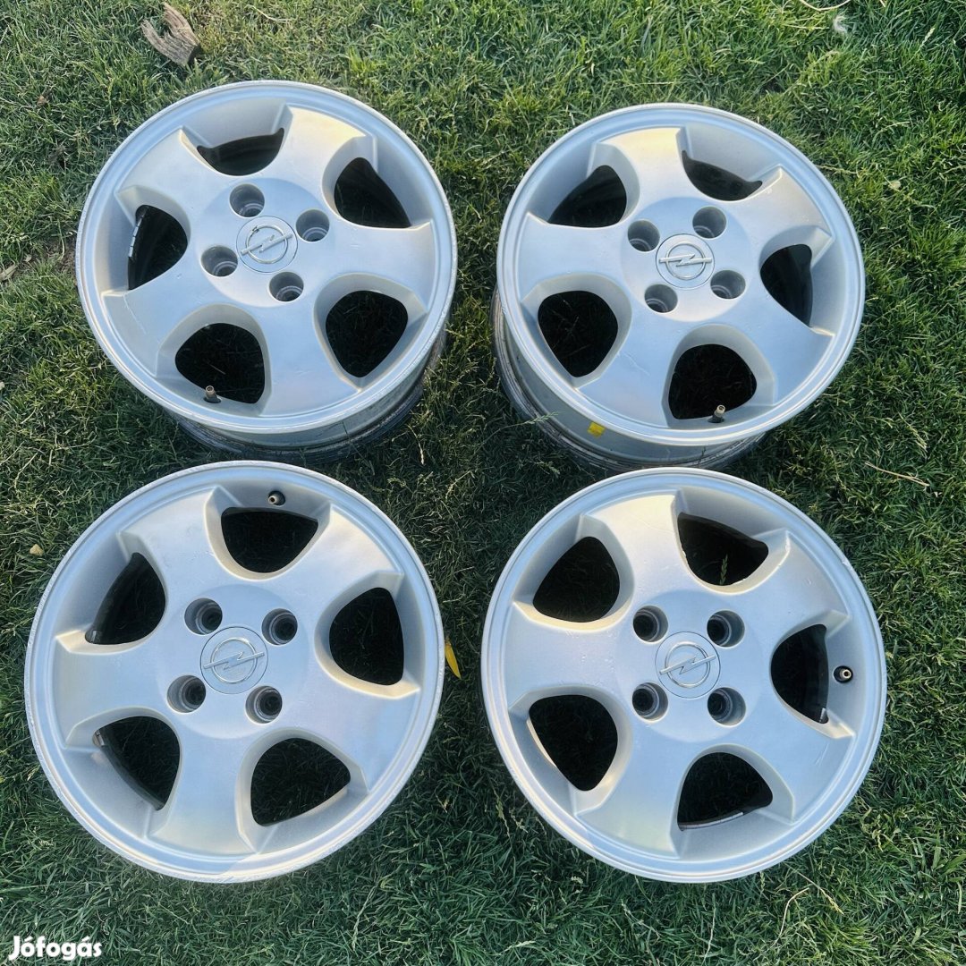 14" 4x100 5,5J ET49 Opel alufelni eladó!