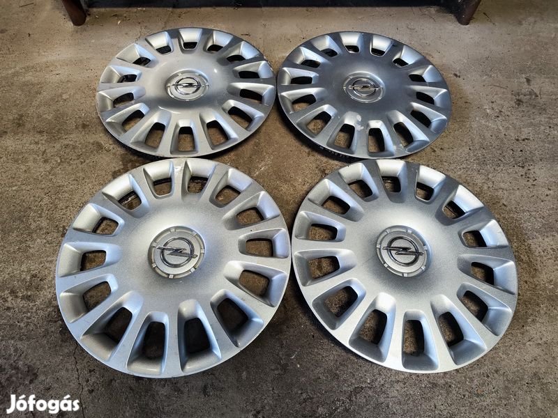 14" Gyári Opel Dísztárcsa 90Garage