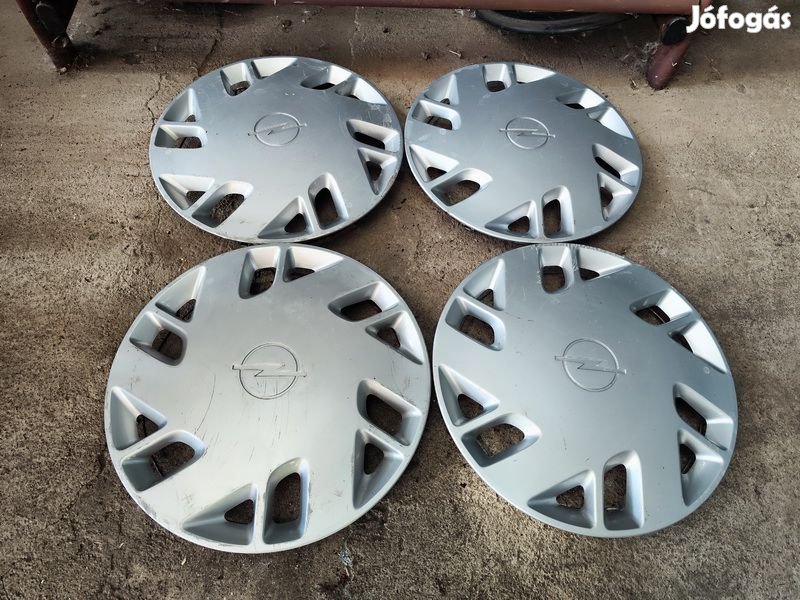 14" Gyári Opel Dísztárcsa 90Garage
