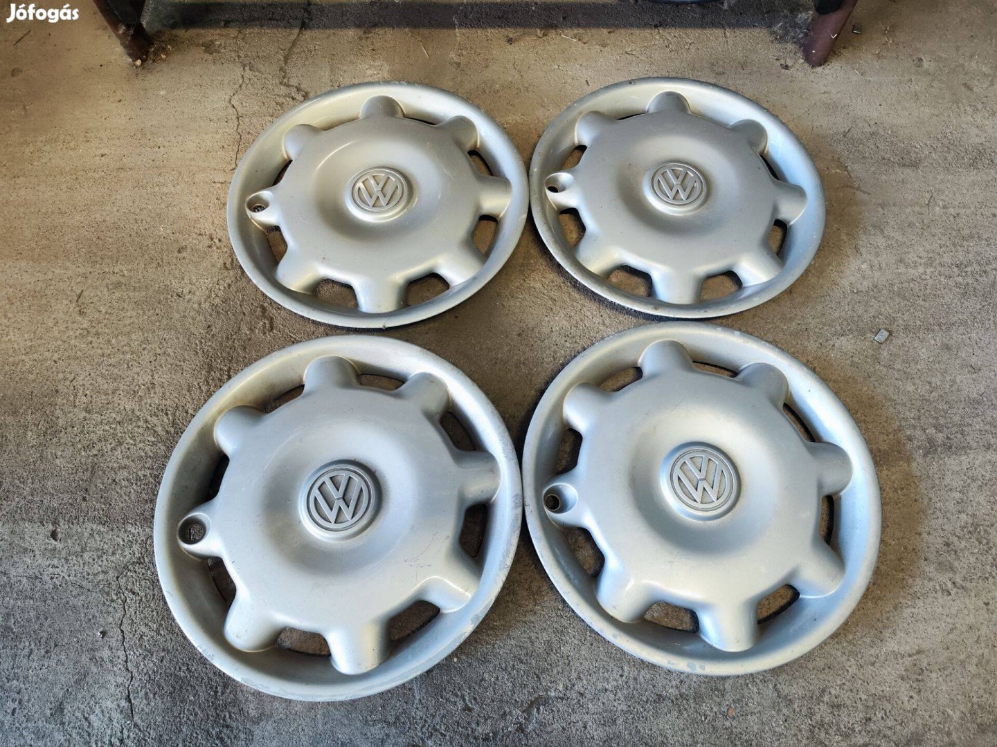14" Gyári VW Dísztárcsa 90Garage