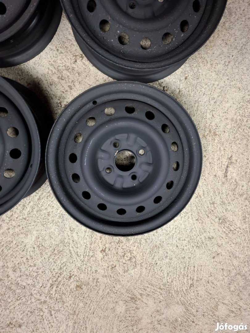 14" Toyota Nissan Kia Hyundai Mazda Suzuki felni garnitúra