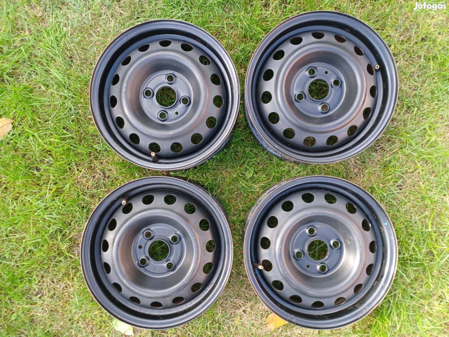 14 col 4x100 lemezfelni Mazda Toyota Suzuki Kia Hyundai stb