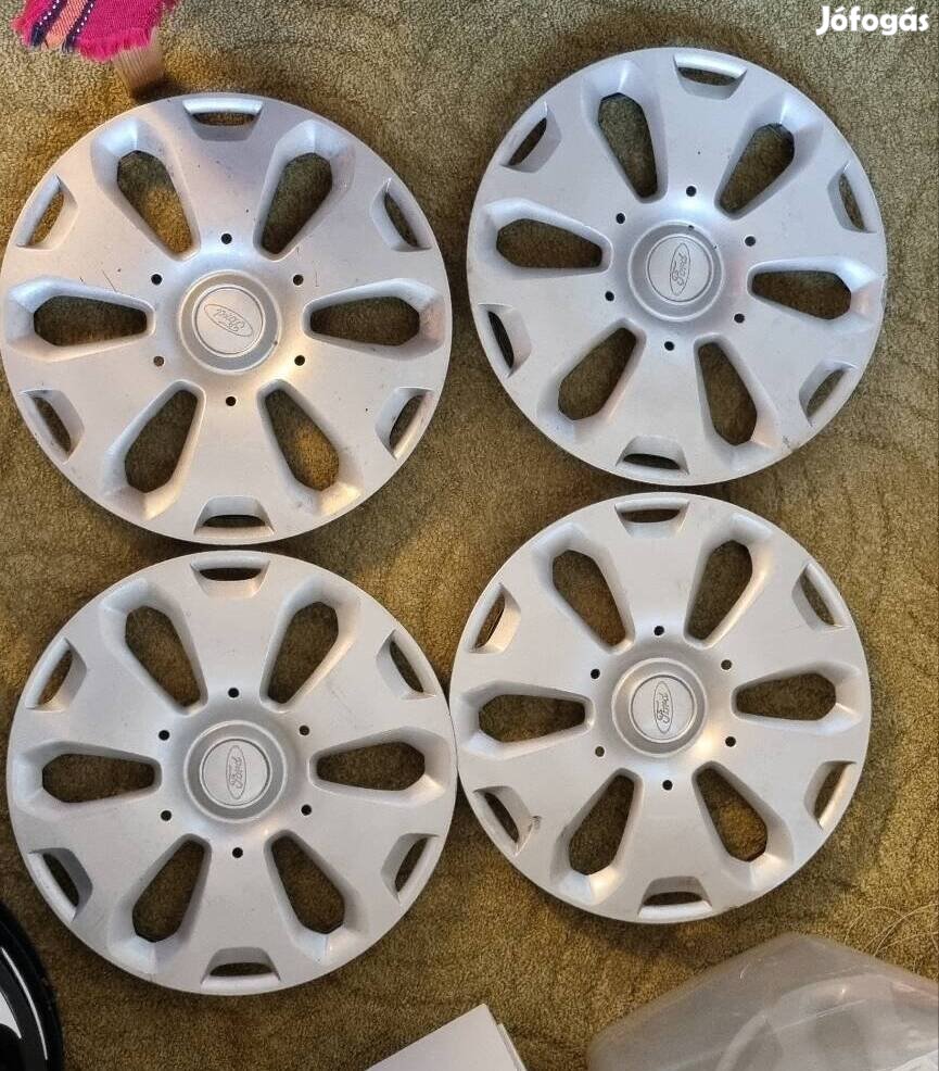 14 col ford dísztárcsa 