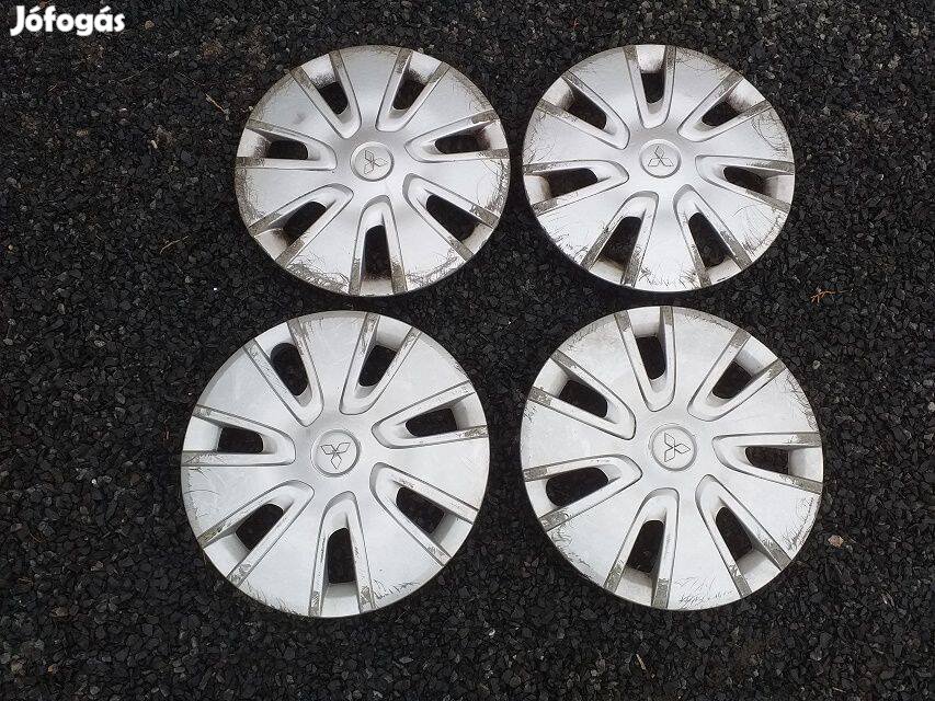 14 coll Mitsubishi Colt gyári dísztárcsa