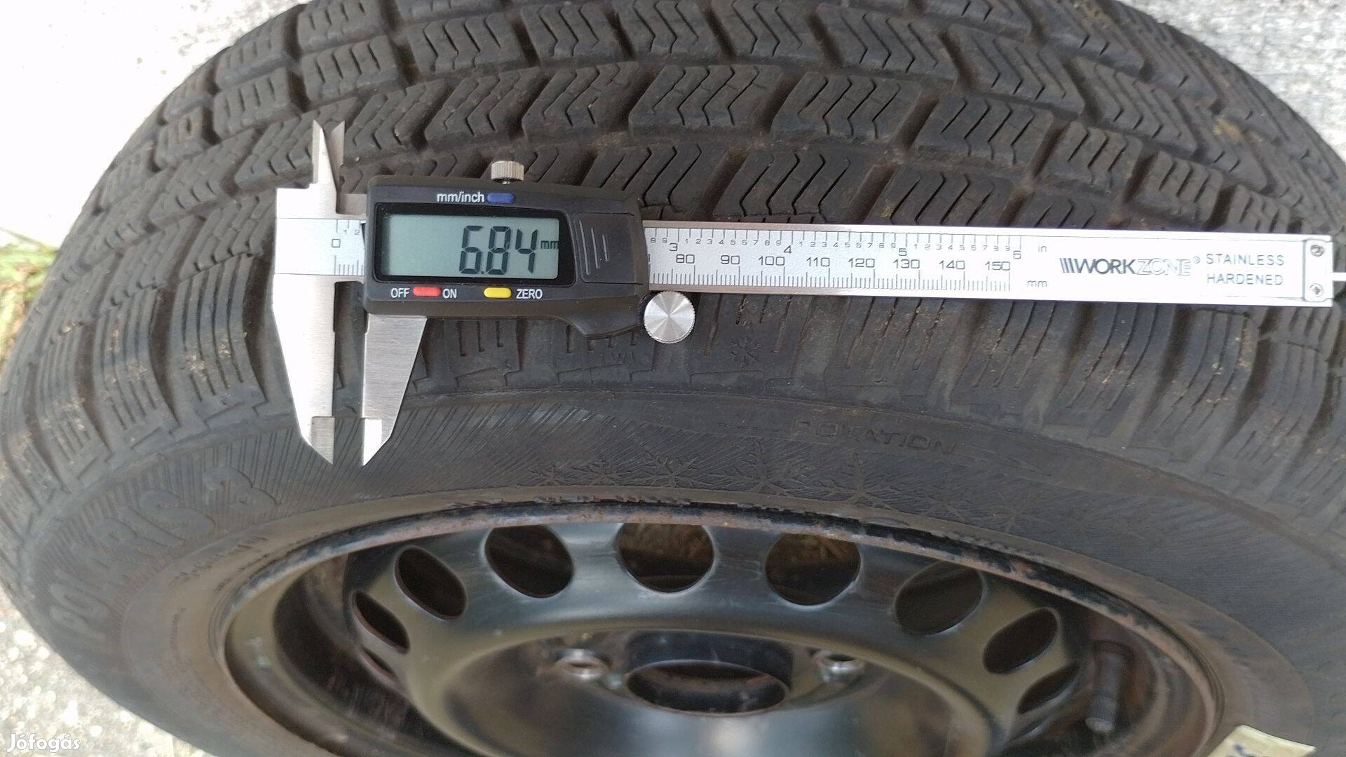 14 collos ( mitsubishi ) felnire szerelt téligumik