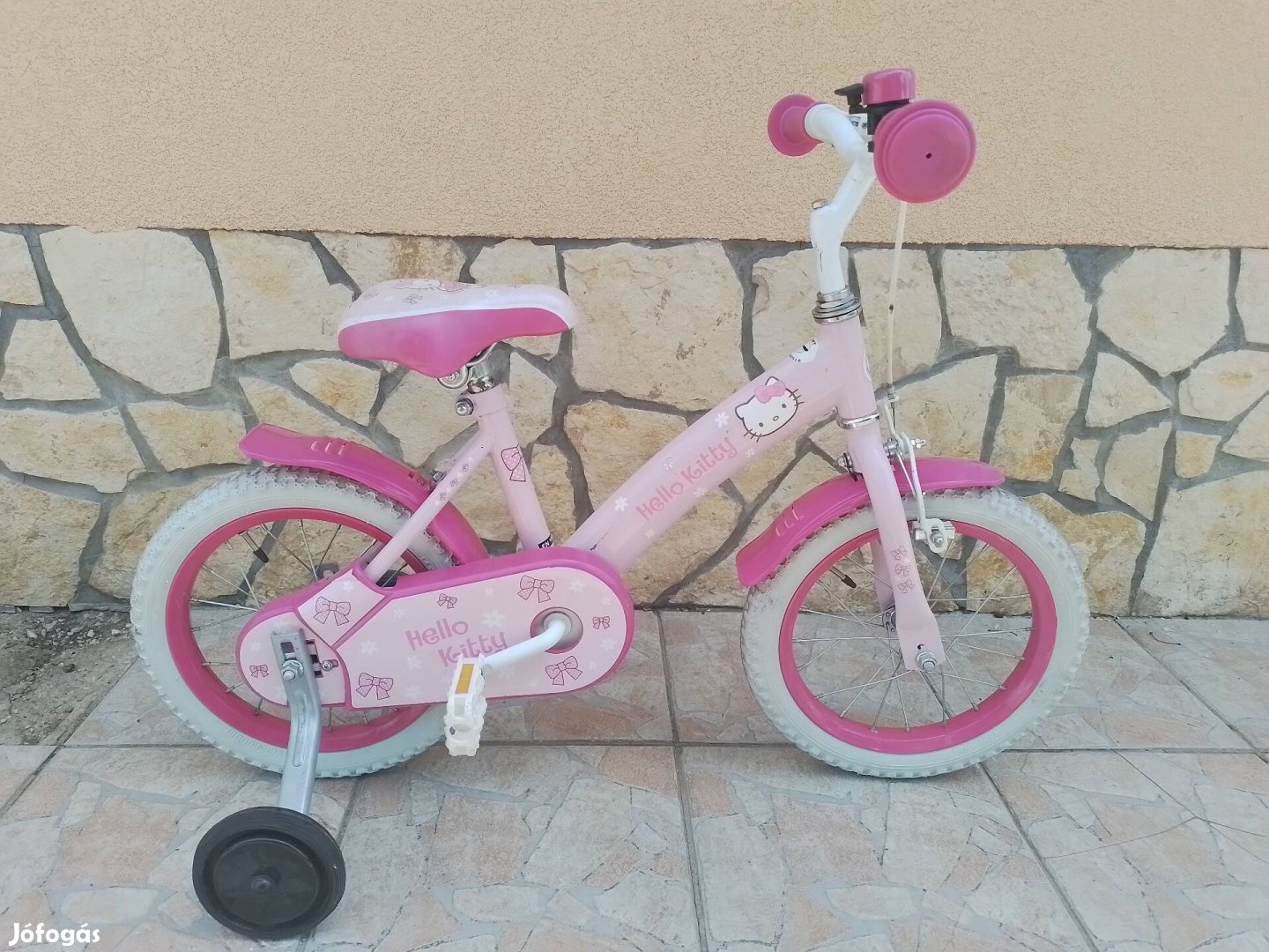 14-es Hello Kitty kontrafékes kislány kerékpár bicikli. 