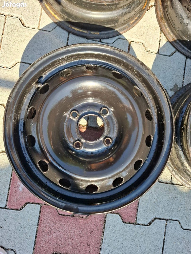 14-es acél felni 4x108