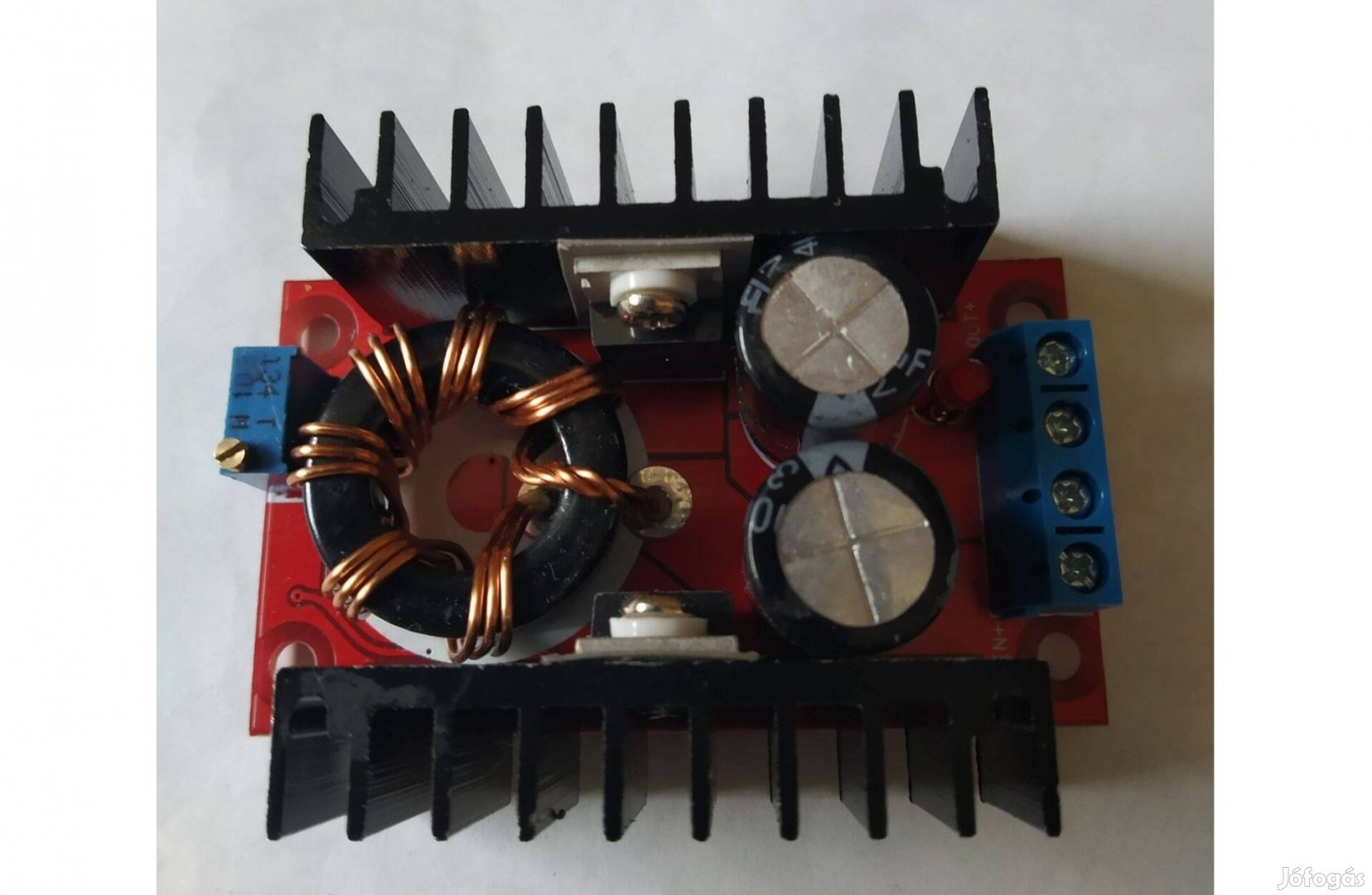 150W-os feszültségnövelő konverter