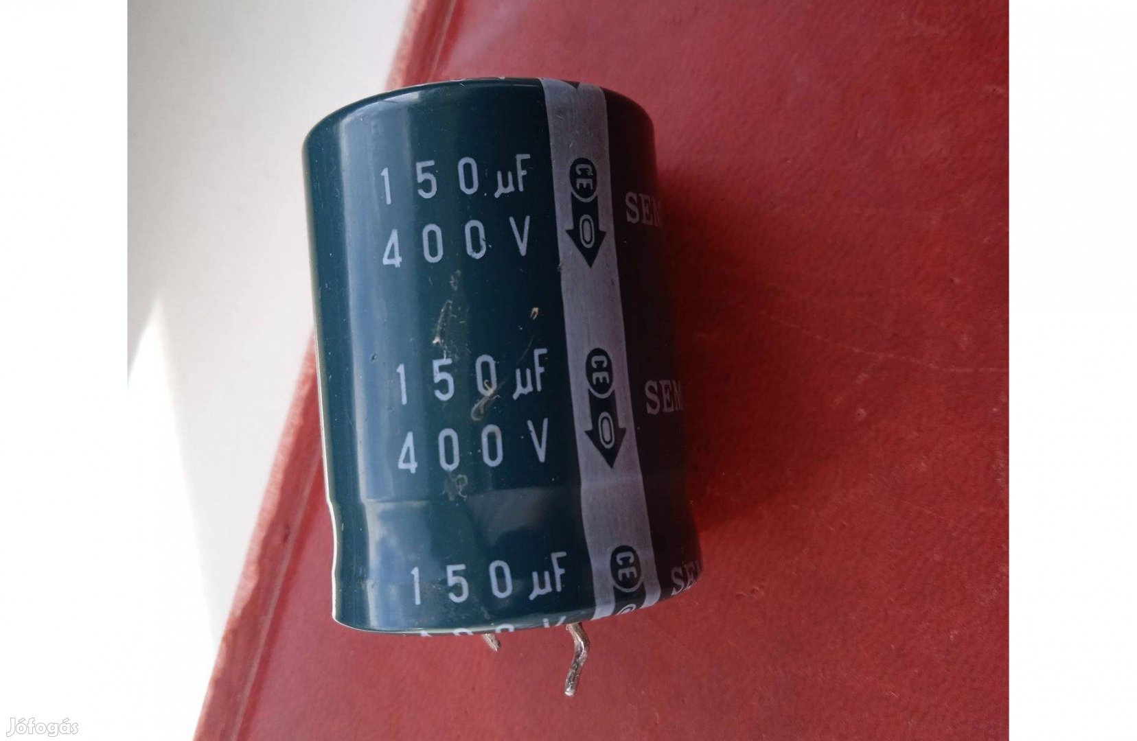 150 uF , 400 V , Semko kondenzátor , snap-in , 40 x 30 mm