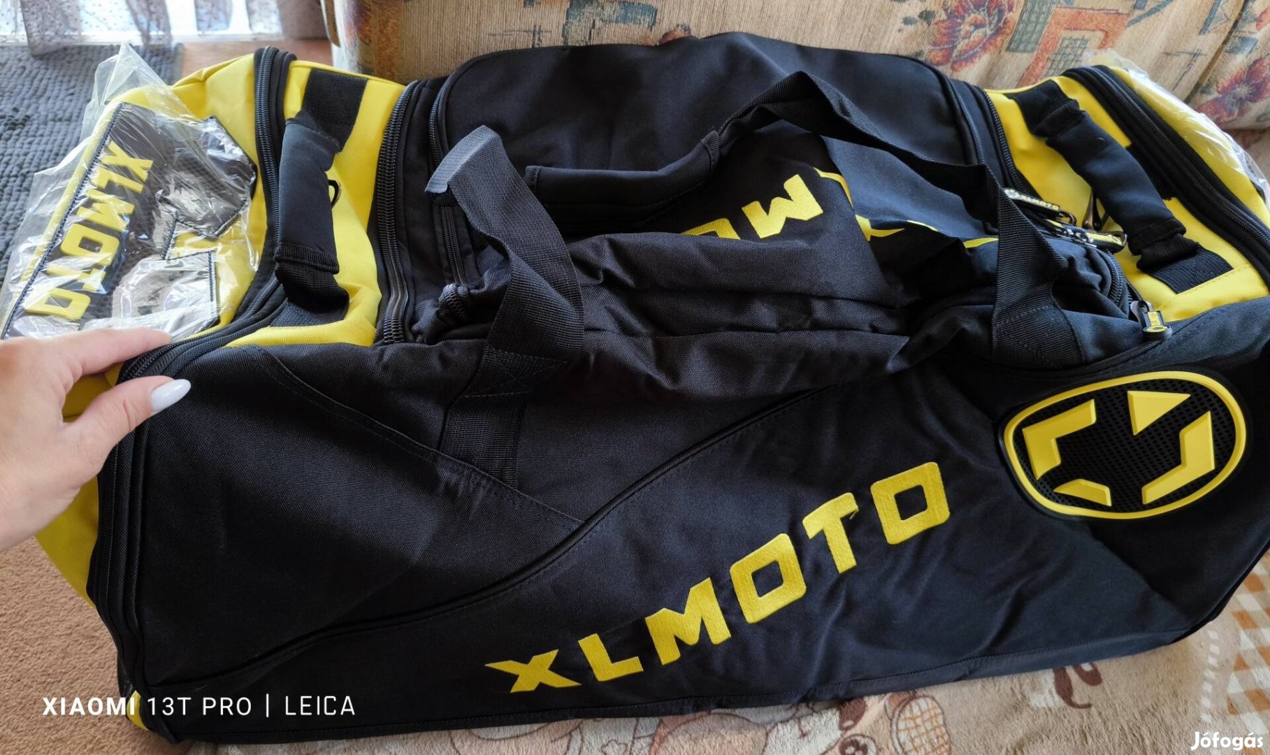 150l Xlmoto utazótáska 