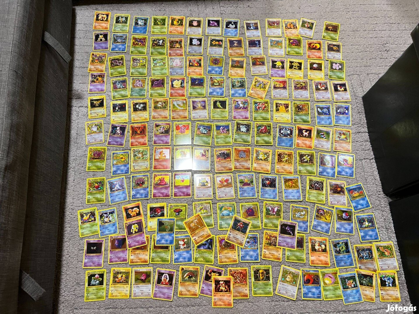 151db Régi fajta pokemon kártya egyben eladó