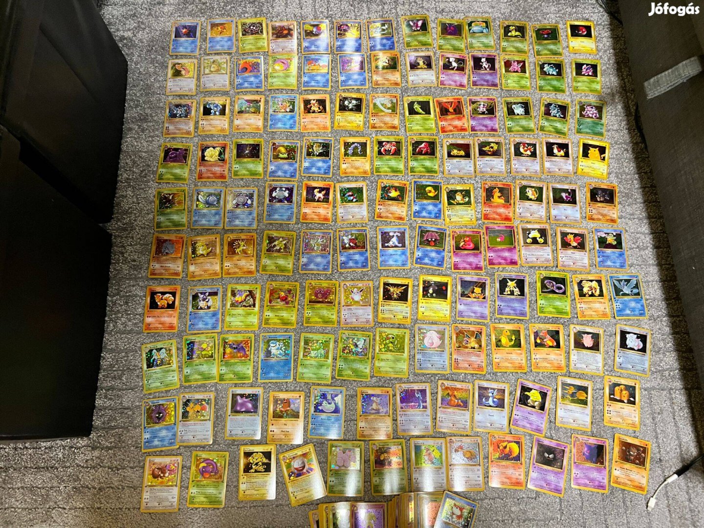 151db Régi fajta pokemon kártya egyben eladó
